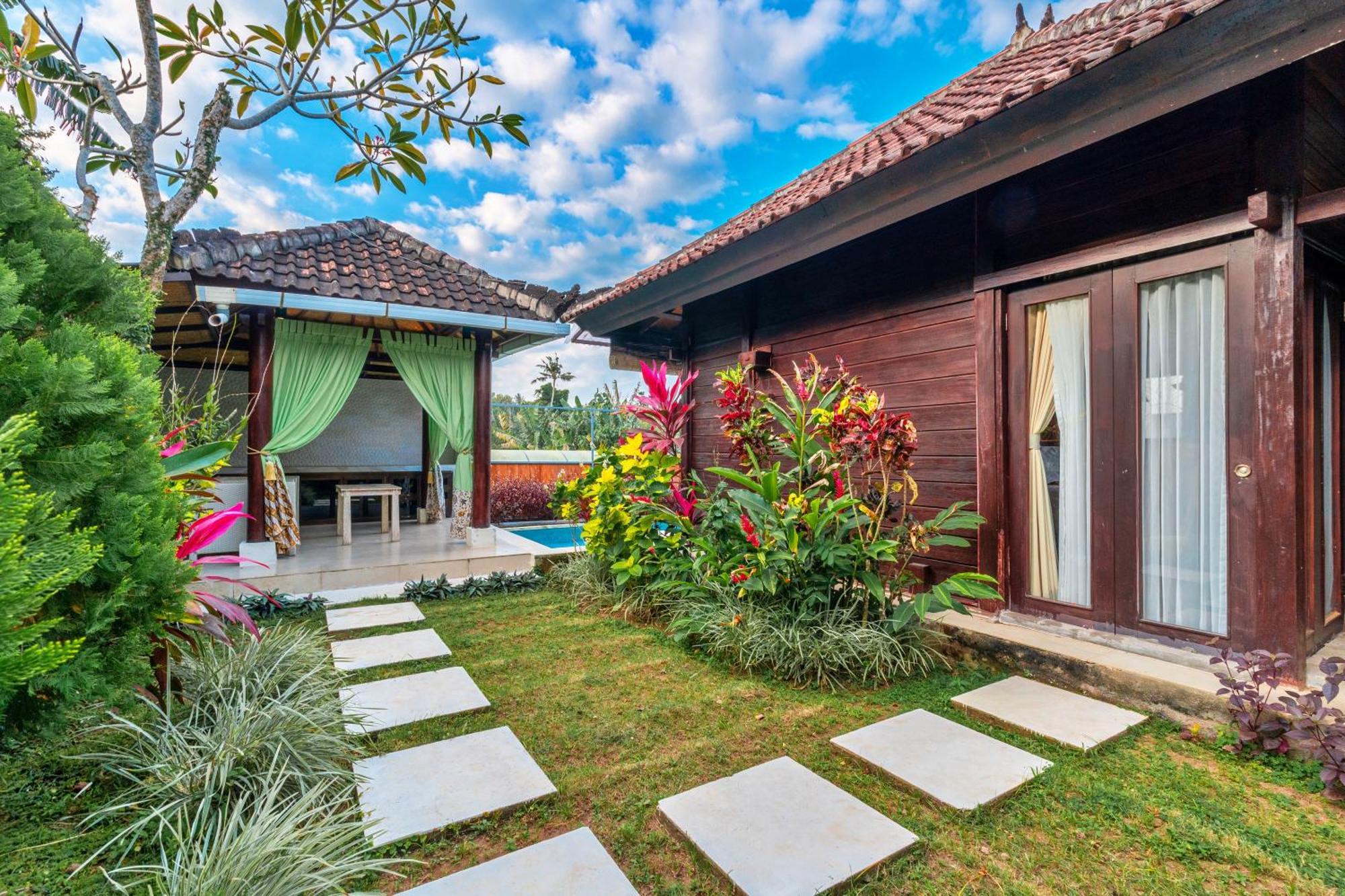 Sri Abi Ratu Villas Sukawati Eksteriør bilde