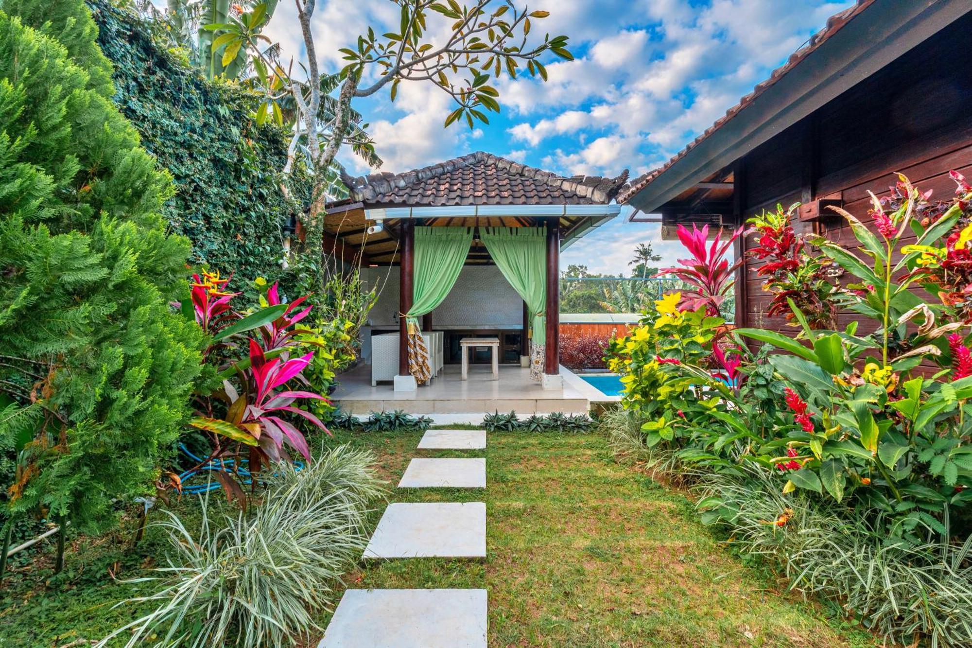Sri Abi Ratu Villas Sukawati Eksteriør bilde